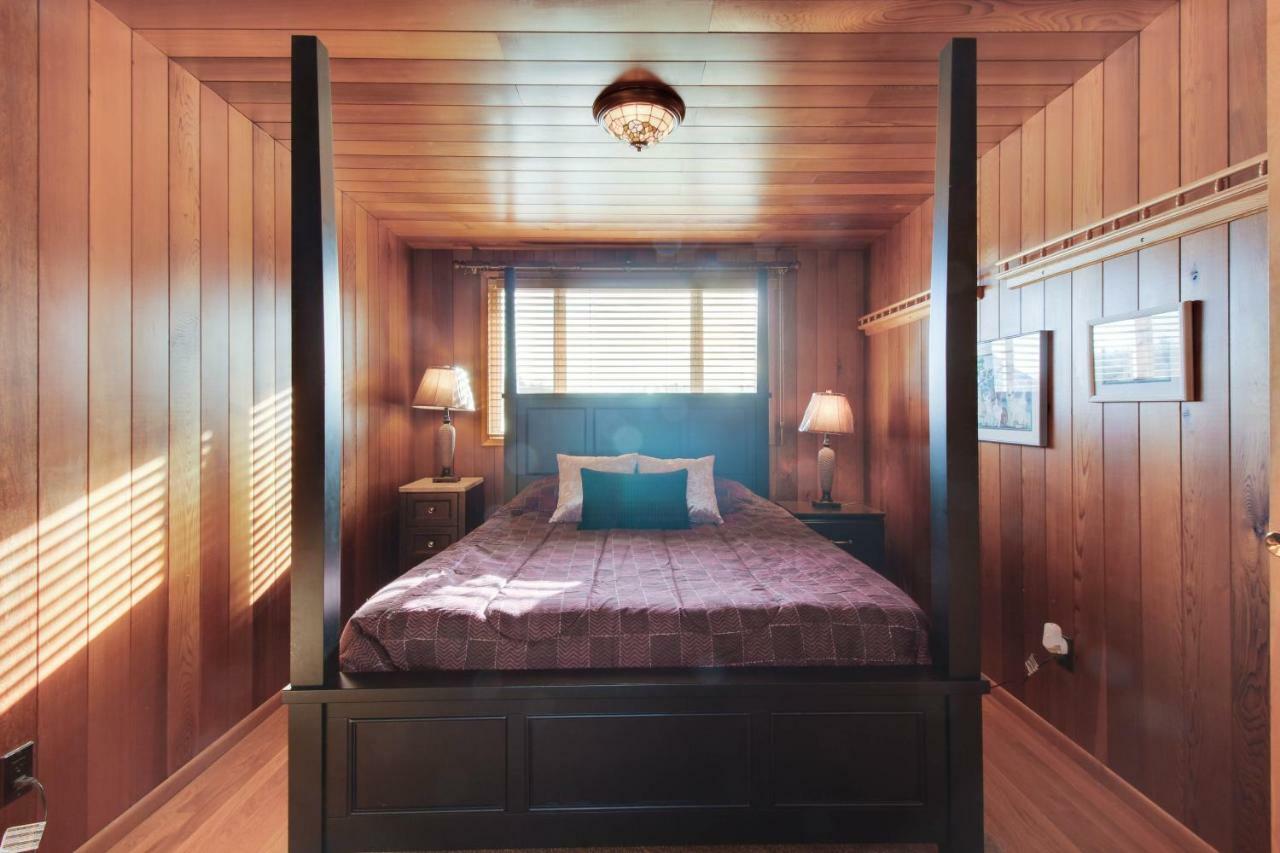 Lopez Island Agate Beach Waterfront Home Islandale エクステリア 写真