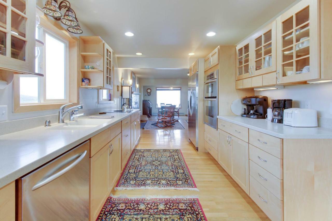 Lopez Island Agate Beach Waterfront Home Islandale エクステリア 写真