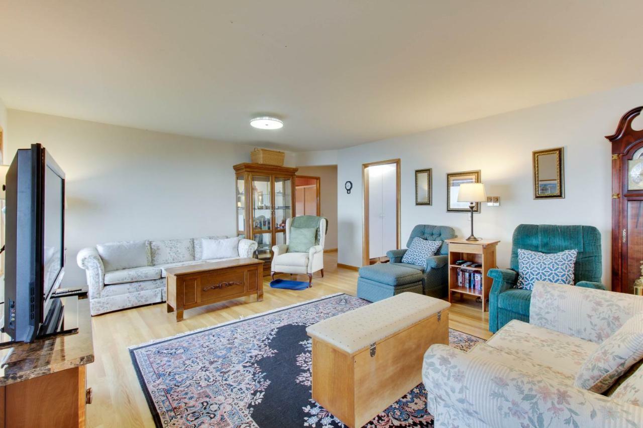 Lopez Island Agate Beach Waterfront Home Islandale エクステリア 写真