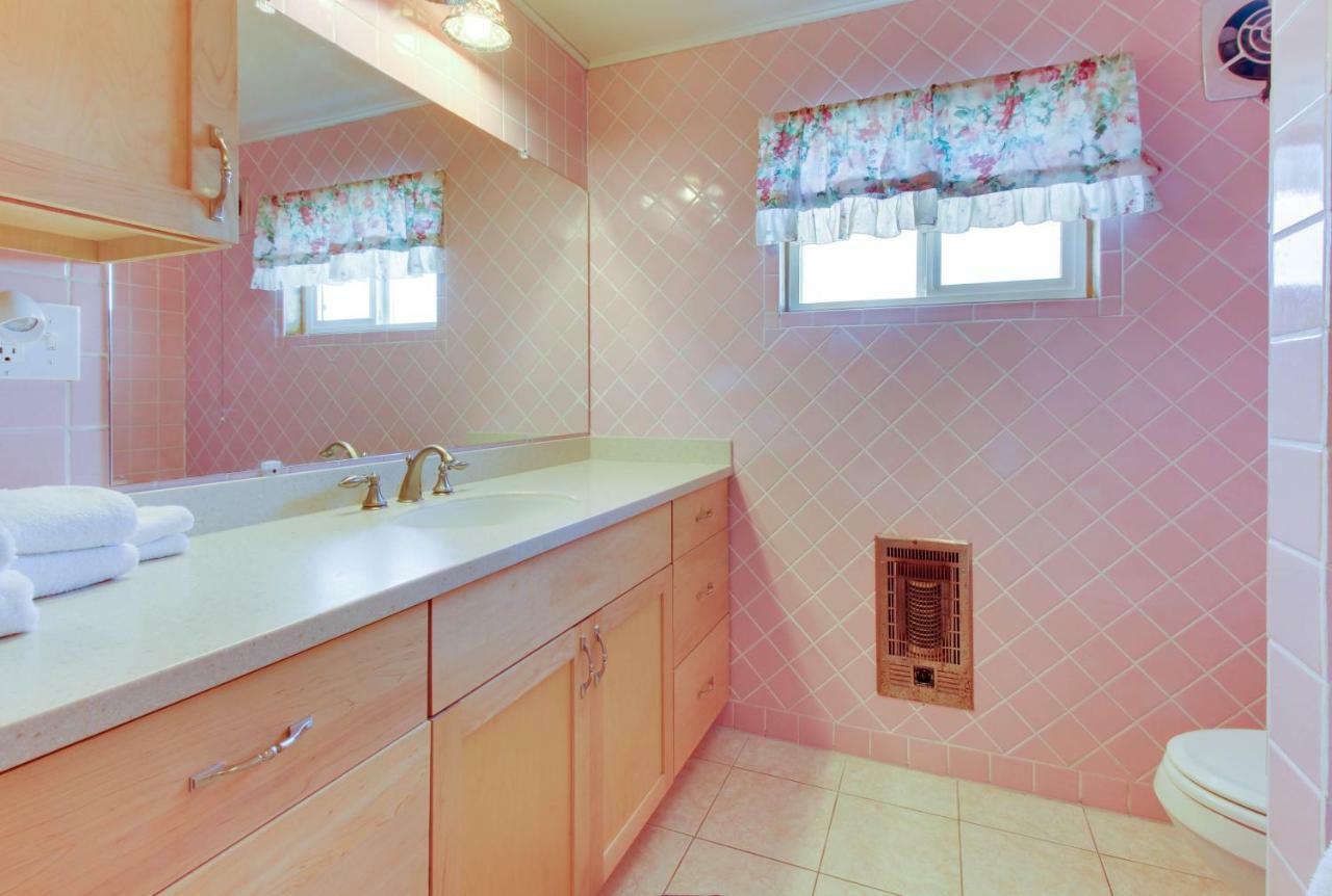 Lopez Island Agate Beach Waterfront Home Islandale エクステリア 写真