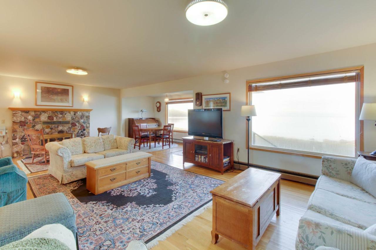 Lopez Island Agate Beach Waterfront Home Islandale エクステリア 写真